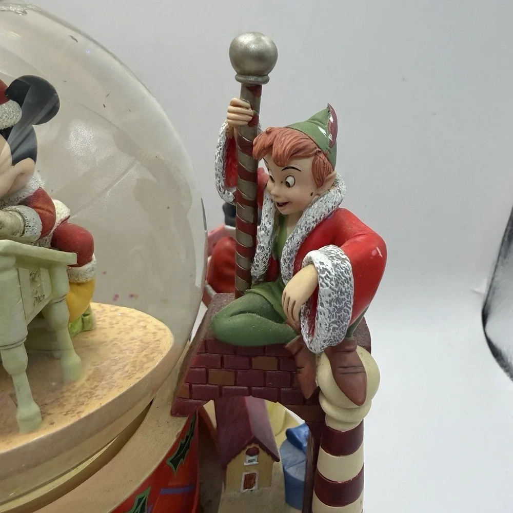 Disney Christmas Santa's Workshop Snow Globe Mickey Snow White Tinkerbell Goofy - Picture 4 of 16